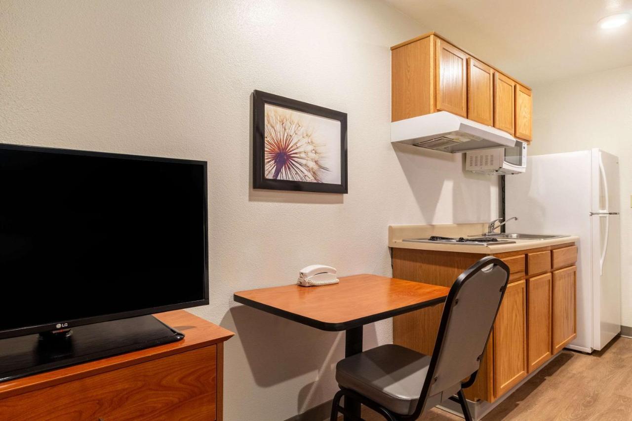 Woodspring 2* Conroe